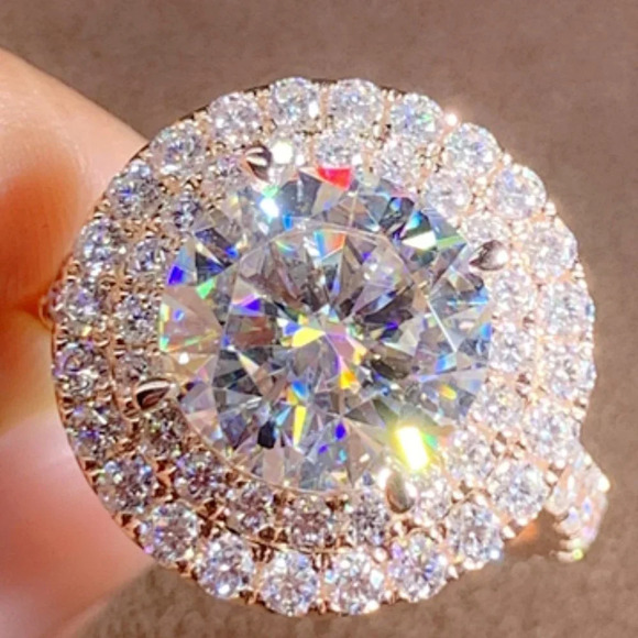 💝 "Super Large Round Shiny CZ Hollow Luxury Rose Gold Plated Ring, UNVN1… - Picture 5 of 7